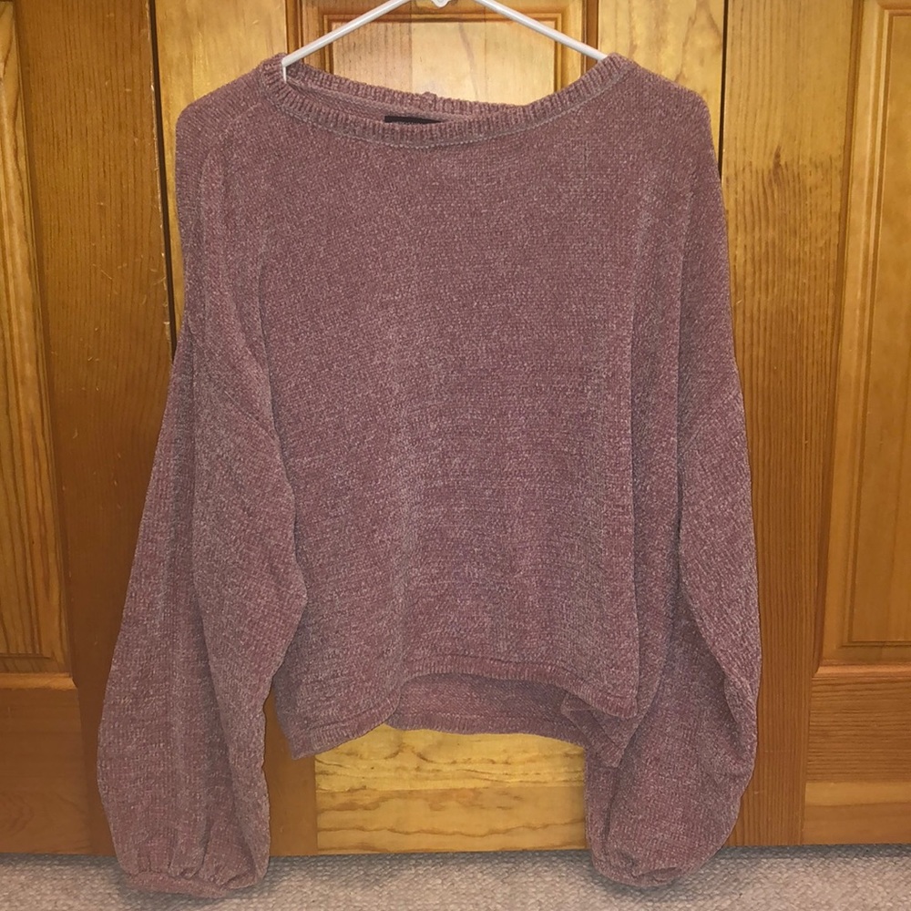 AE pink sweater